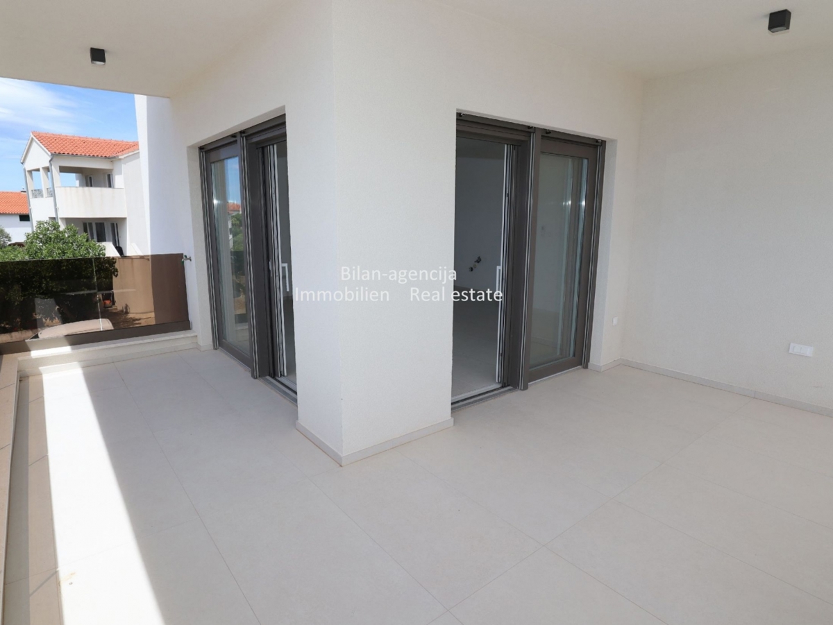Apartma/Stanovanje Vodice, 85,42m2