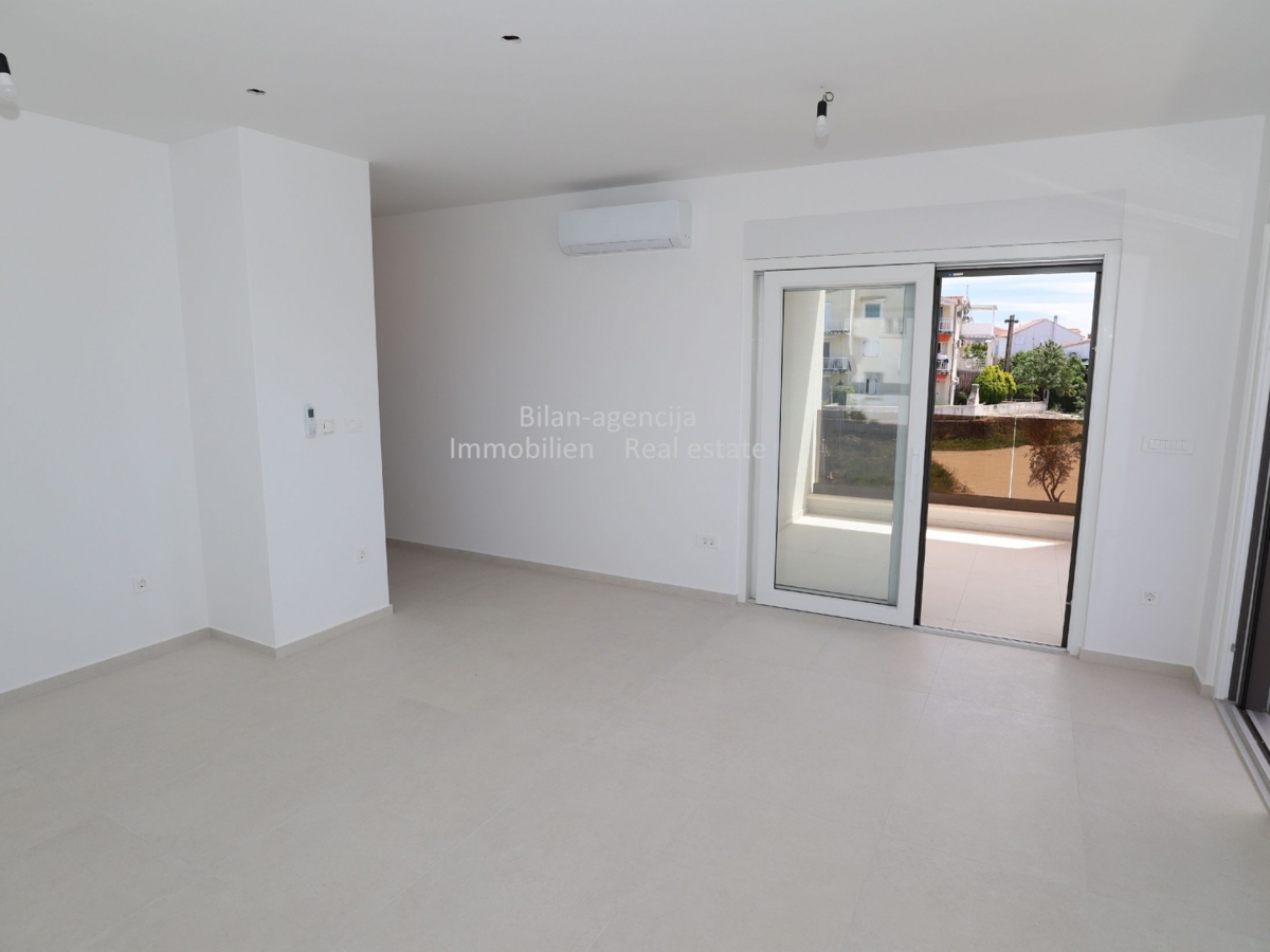 Apartma/Stanovanje Vodice, 85,42m2