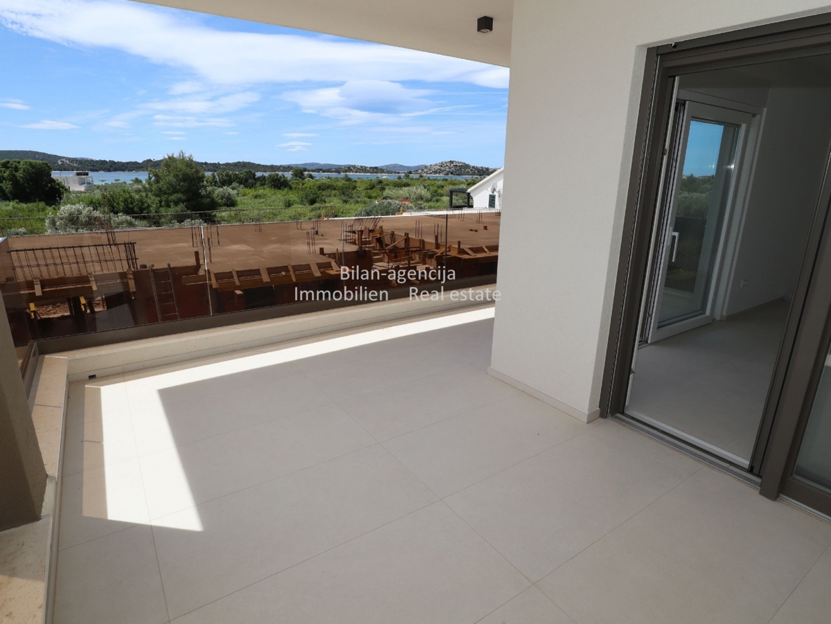 Apartma/Stanovanje Vodice, 85,42m2