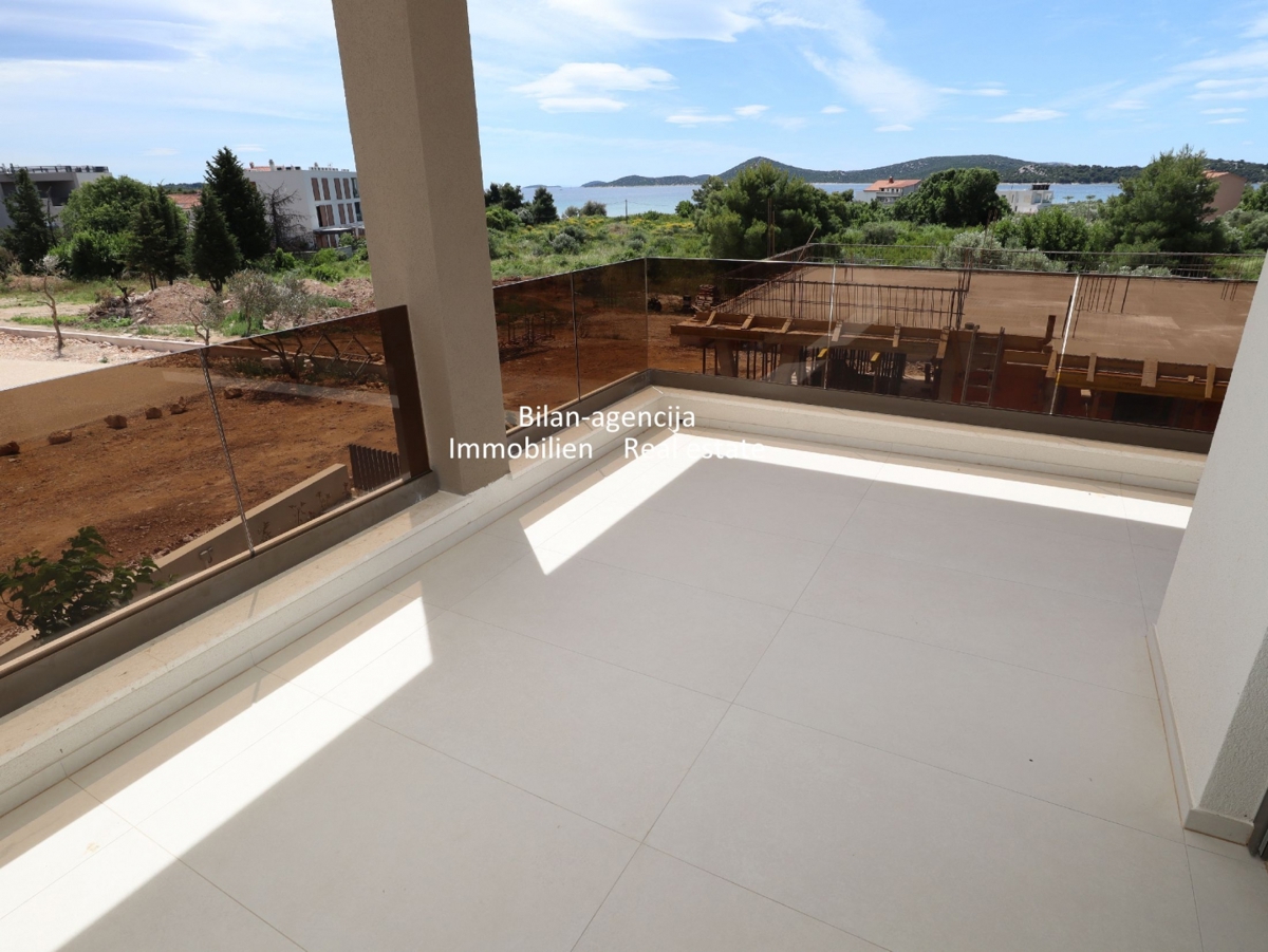 Apartma/Stanovanje Vodice, 85,42m2
