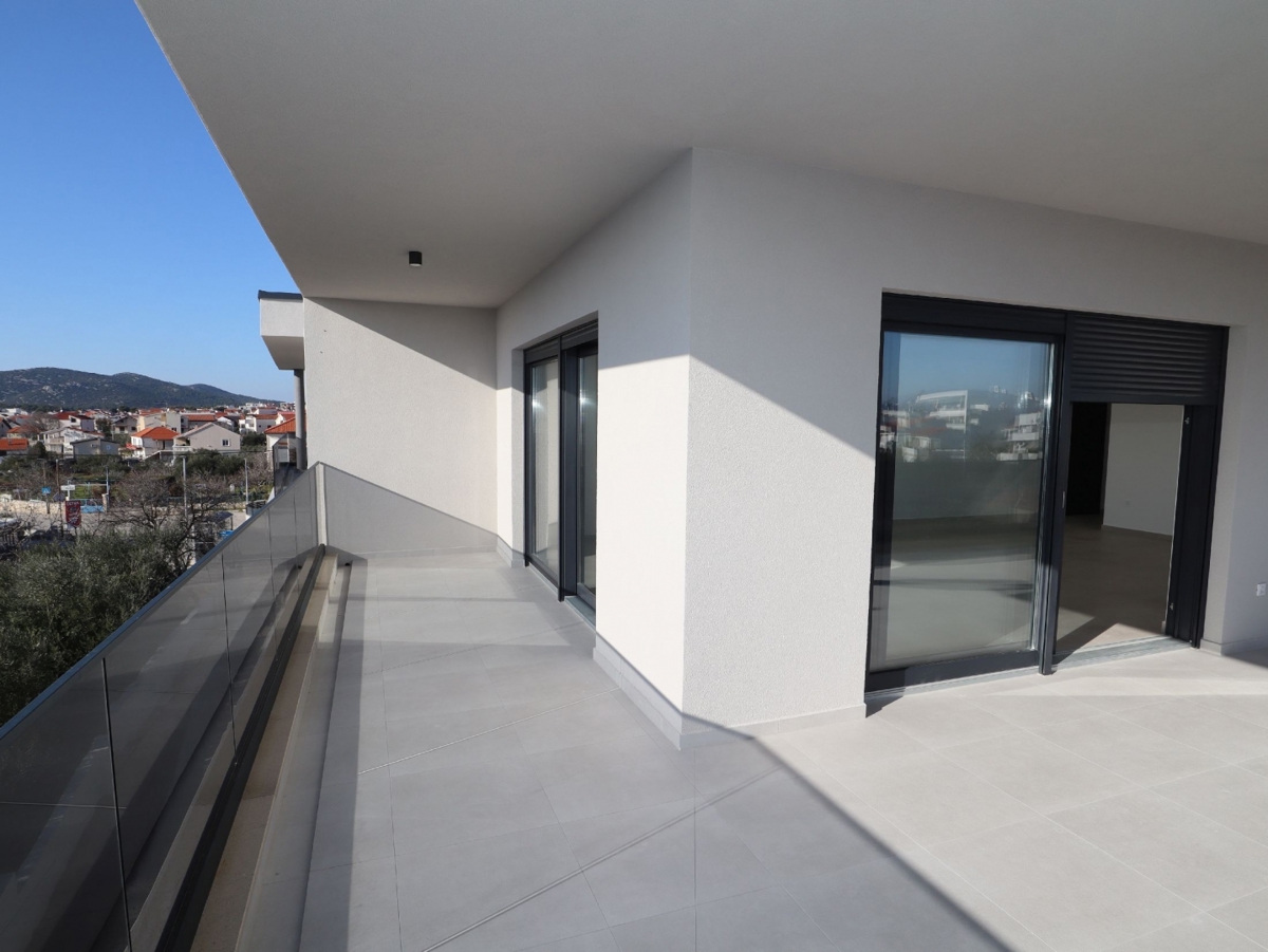 Apartma/Stanovanje Tribunj, 133m2