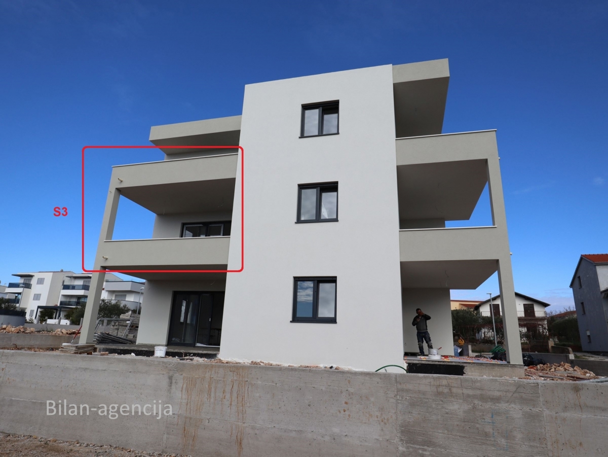Apartma/Stanovanje, Vodice, 2 spalnice, 2 parkinga