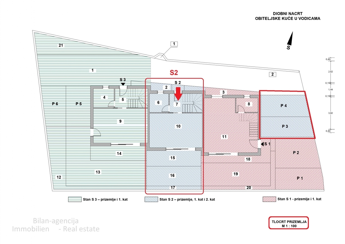 Stanovanje s strešno teraso, le 220 m od plaže, Vodice