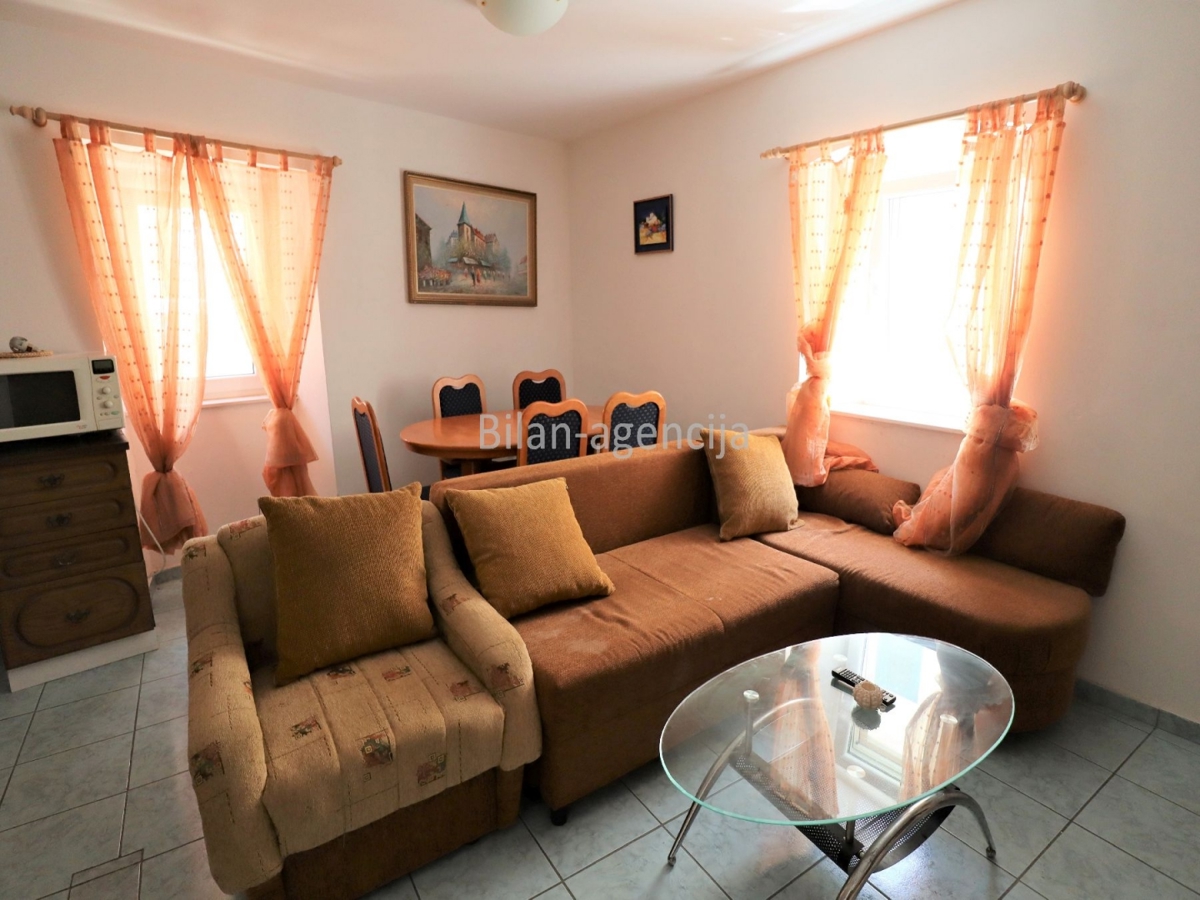 Betina, Murter, hiša, center, strešna terasa, pogled na morje