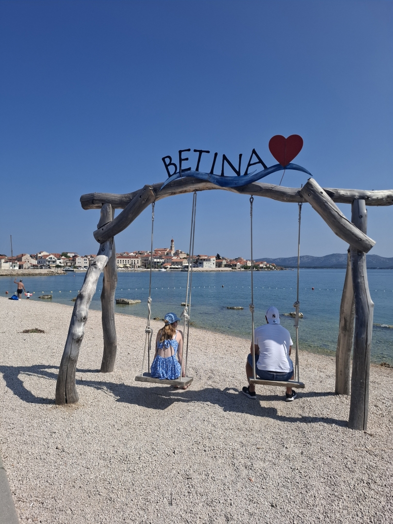 Betina, Murter, hiša, center, strešna terasa, pogled na morje