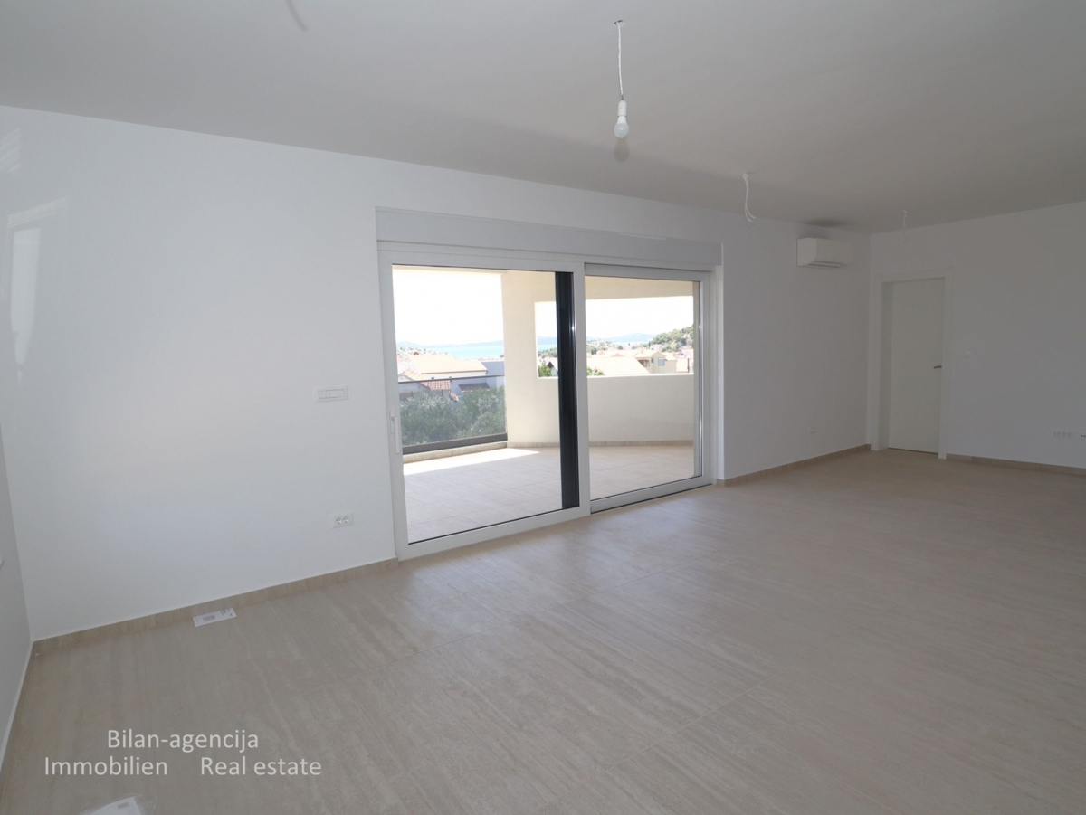 Apartma/Stanovanje Tribunj, 113m2, 3 spavalnice