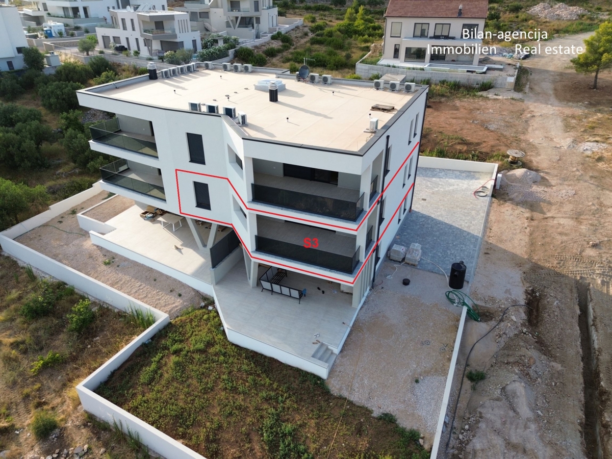 Apartma/Stanovanje Tribunj, 113m2, 3 spavalnice
