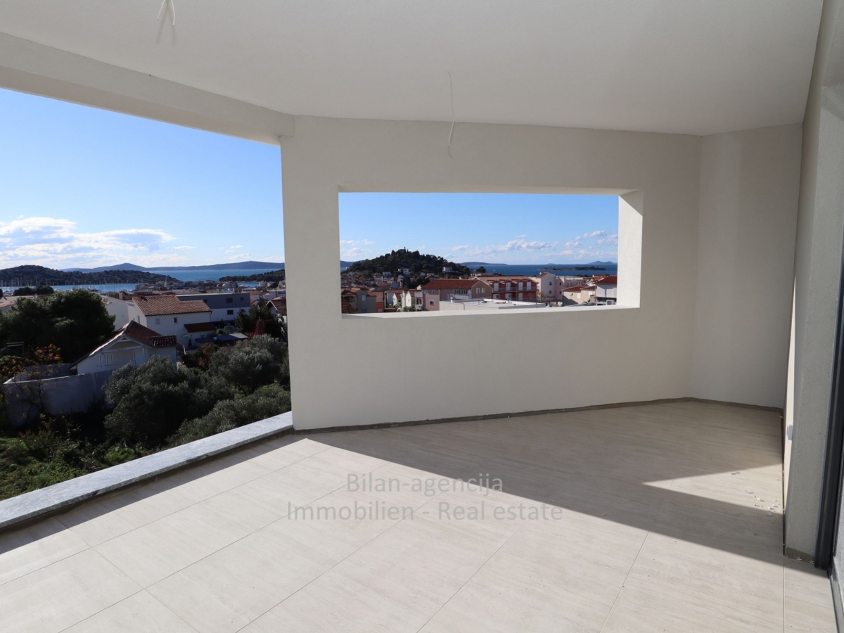 Apartma/Stanovanje Tribunj, 113m2, 3 spavalnice