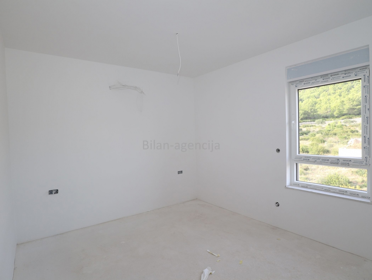 Apartma/Stanovanje Tribunj, 113m2, 3 spavalnice