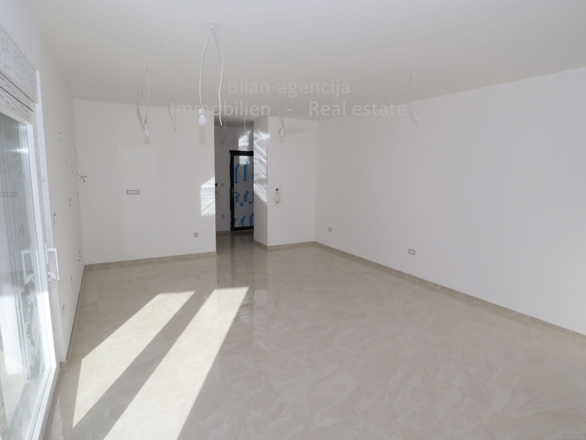 Znižano! Vodice, apartma/Stanovanje Vodice, 112,58m2