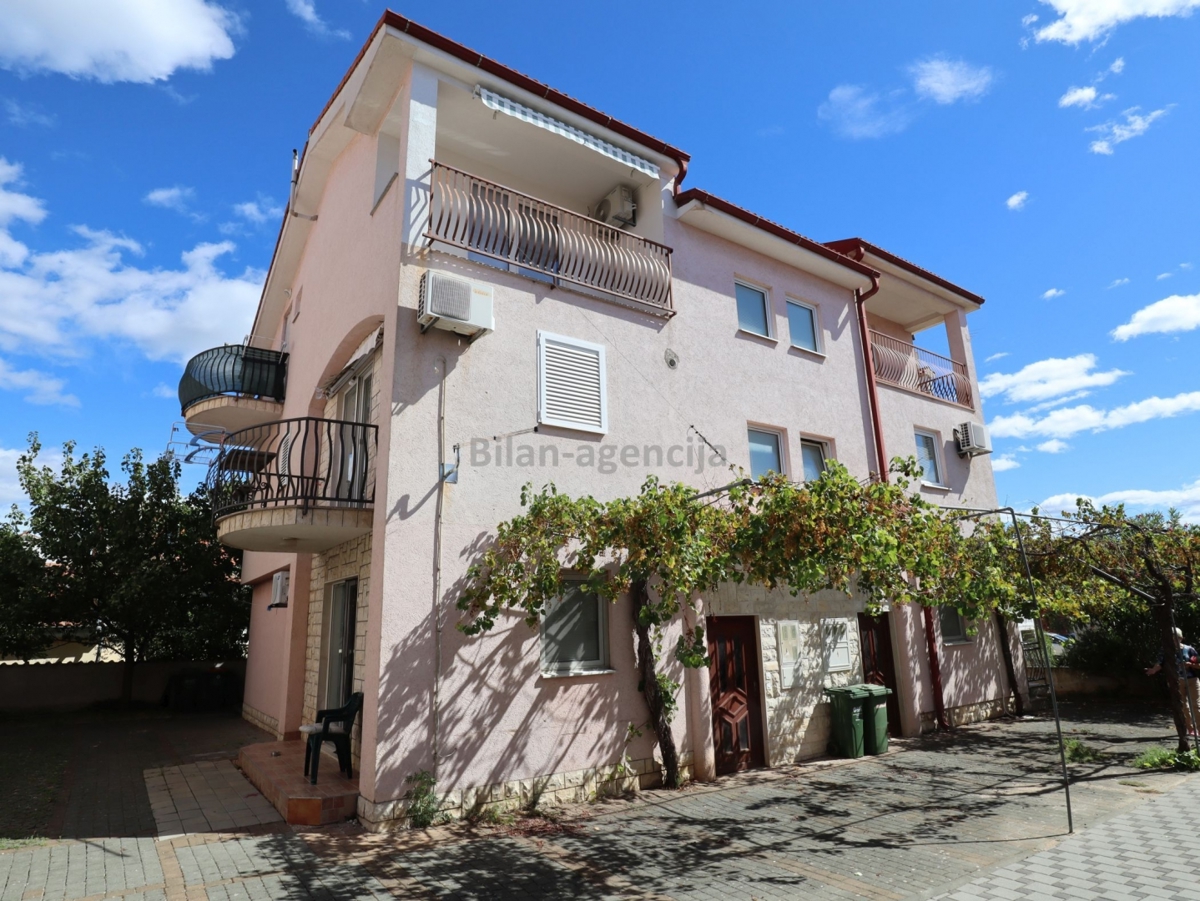 Apartma/Stanovanje Vodice, 25m2