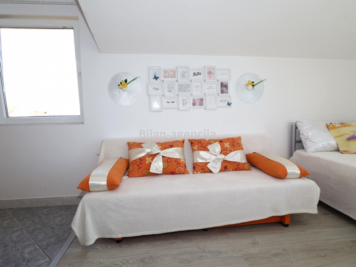 Apartma/Stanovanje Vodice, 25m2