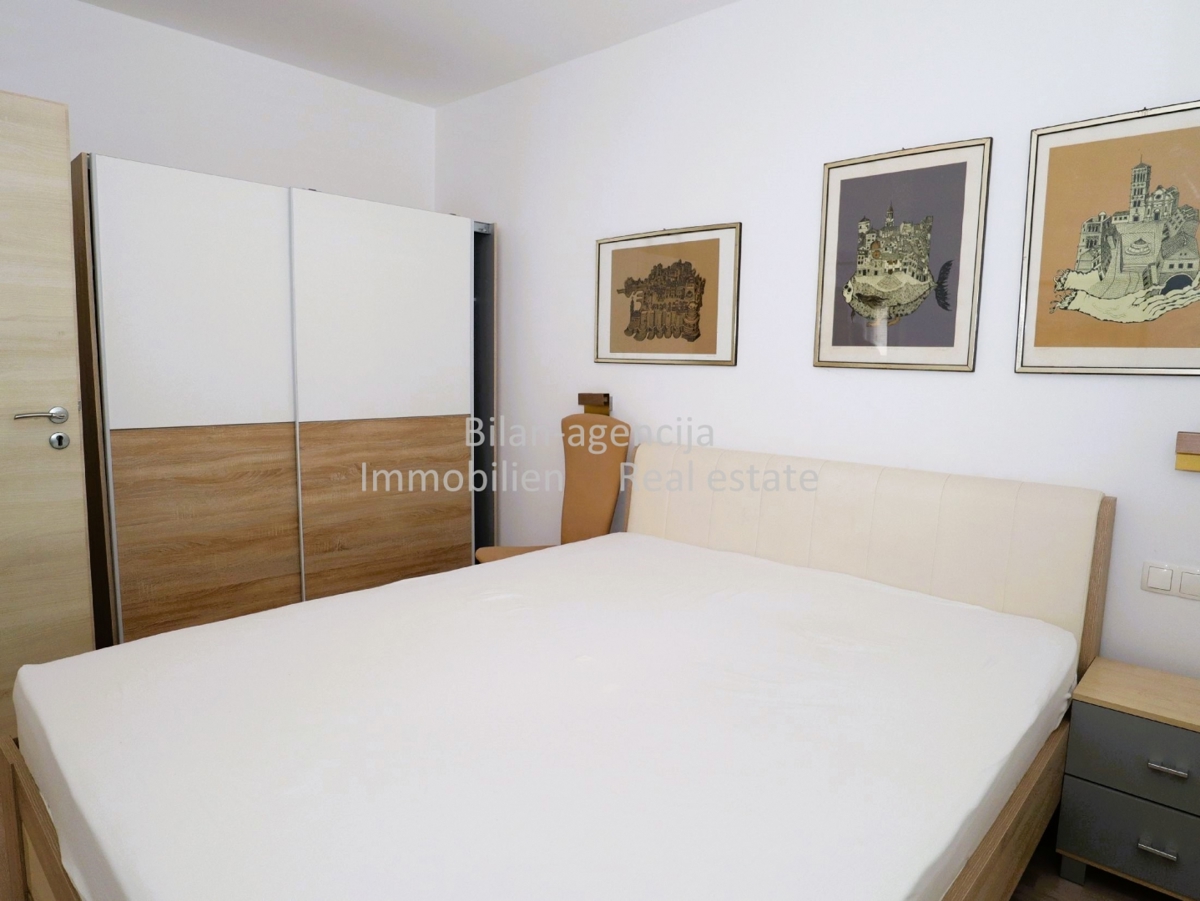 Apartma/Stanovanje Vodice, 170m2