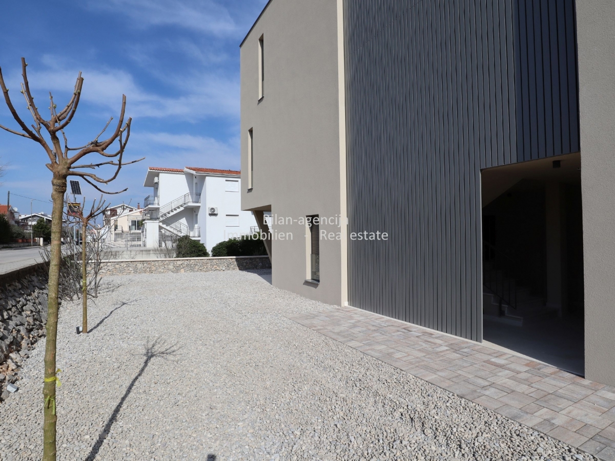 Apartma/Stanovanje Vodice, 131m2