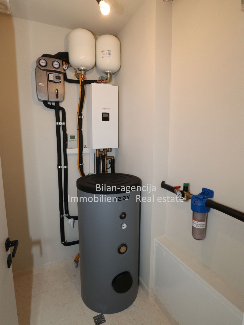 Apartma/Stanovanje Vodice, 131m2