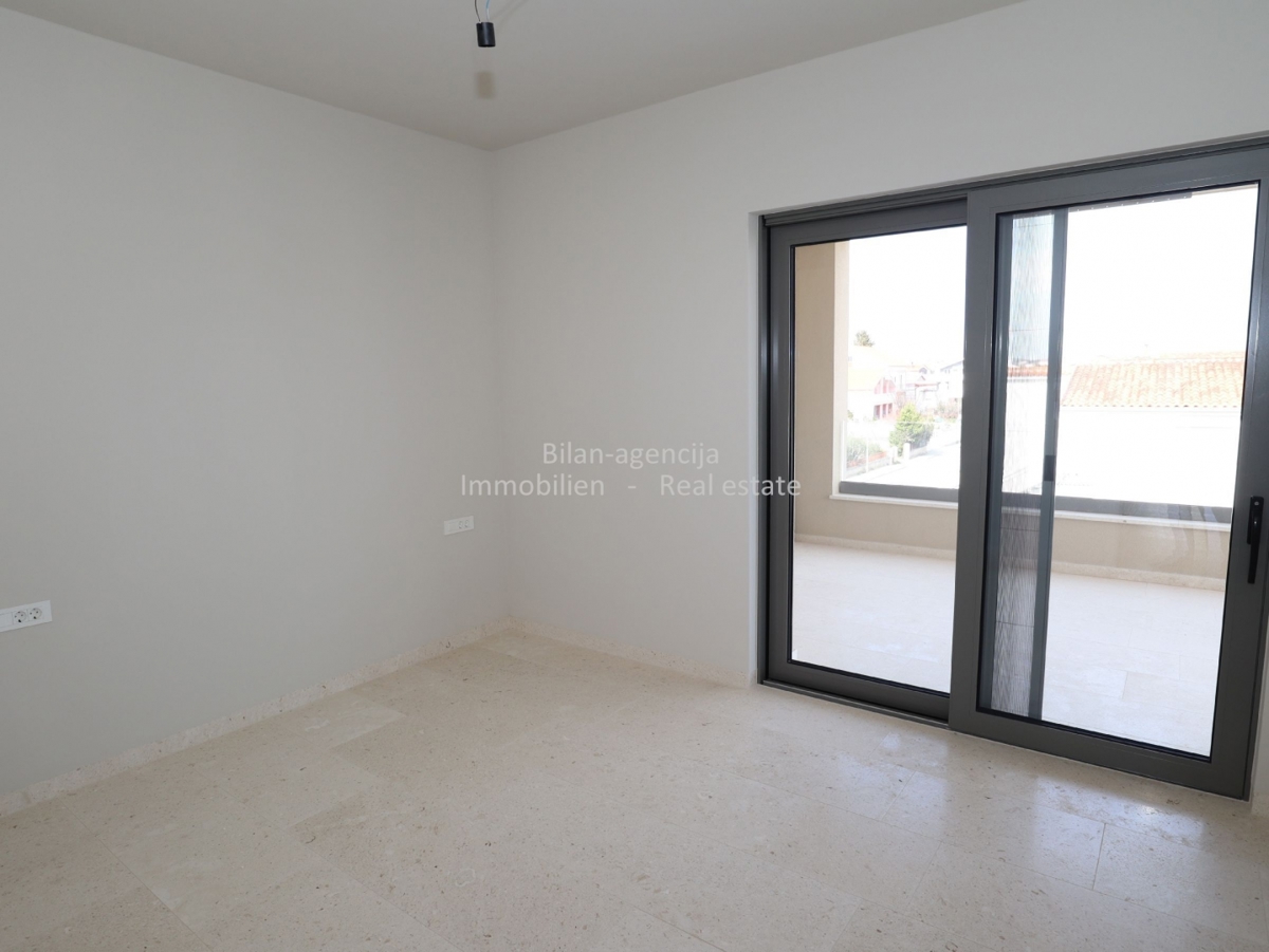 Apartma/Stanovanje Vodice, 131m2