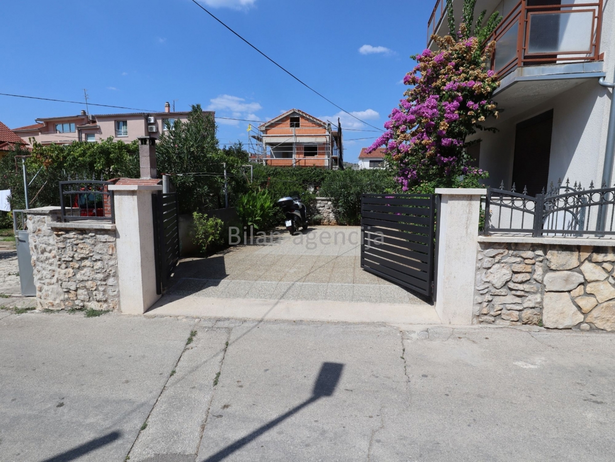 Hiša Vodice, 361m2