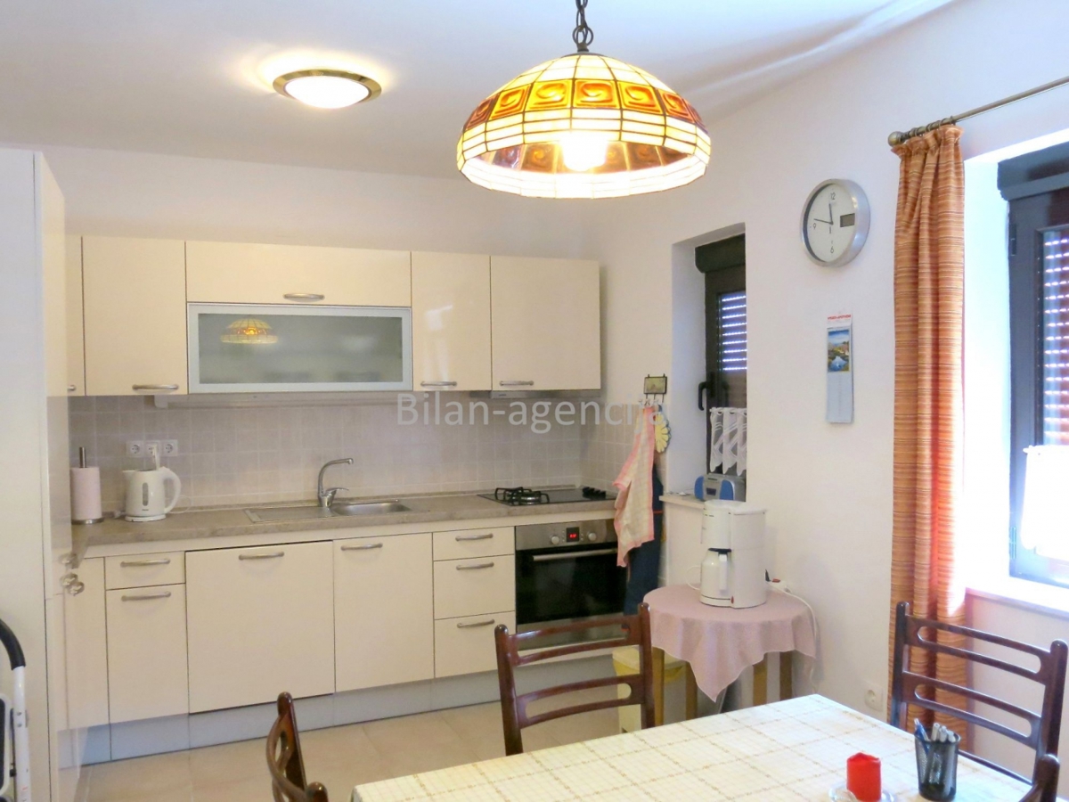 Hiša Vodice, 361m2