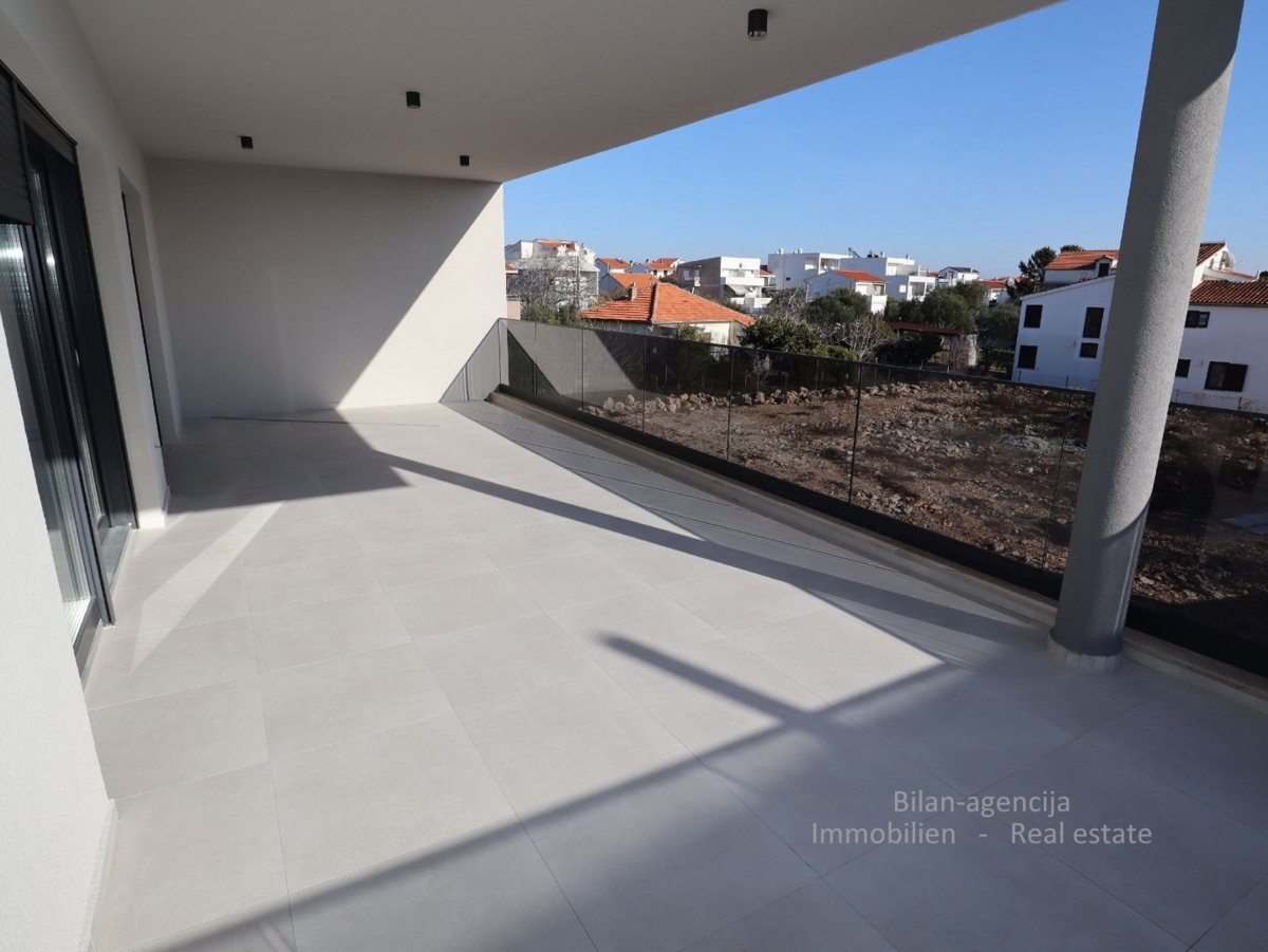 Apartma/Stanovanje Tribunj, 133m2