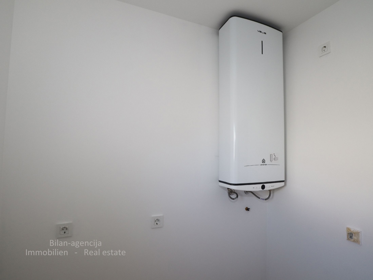 Apartma/Stanovanje Tribunj, 133m2