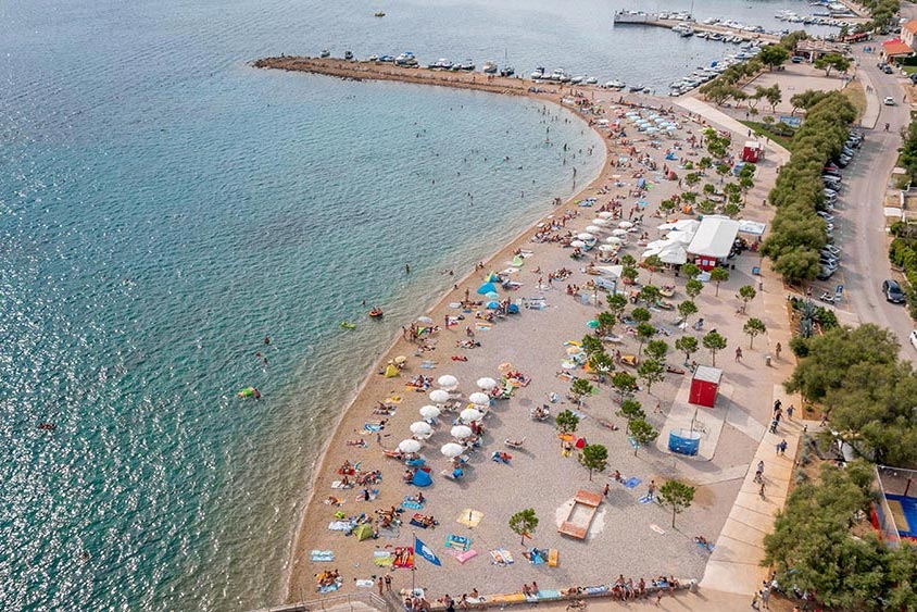 Vodice, Srima, stanovanje v pritličju, vrt