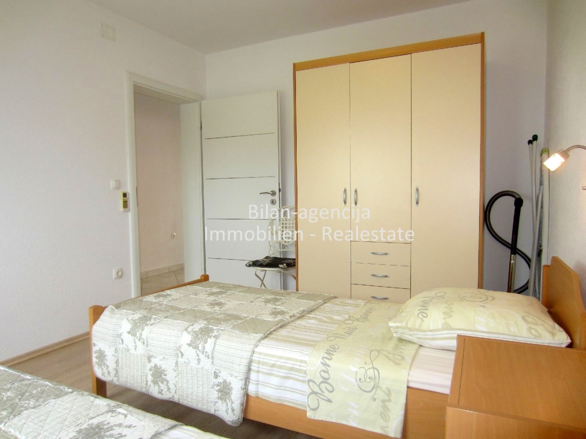 Apartma/Stanovanje Vodice, 98,09m2