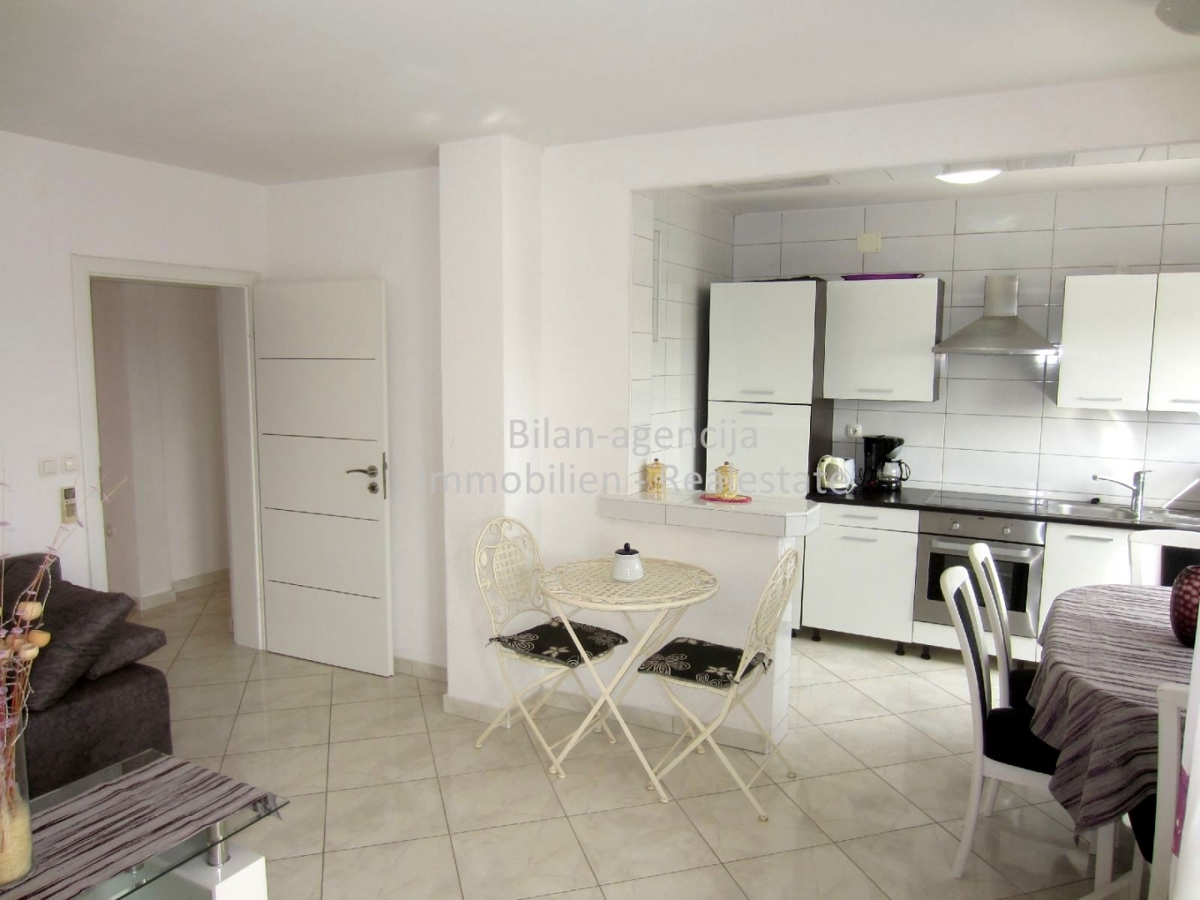 Apartma/Stanovanje Vodice, 98,09m2