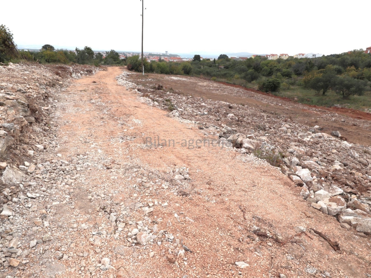 Zemljišče Vodice, 670m2