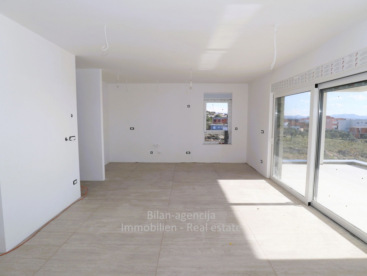Apartma/Stanovanje Tribunj, 112,98m2