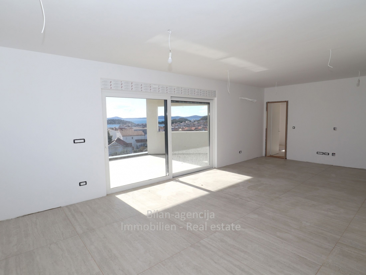 Apartma/Stanovanje Tribunj, 112,98m2