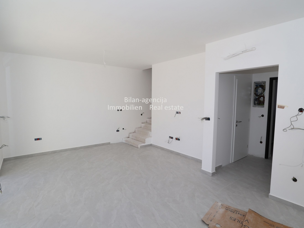 Apartma/Stanovanje Vodice, 112,61m2