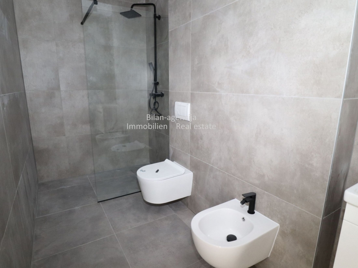 Apartma/Stanovanje Vodice, 112,61m2