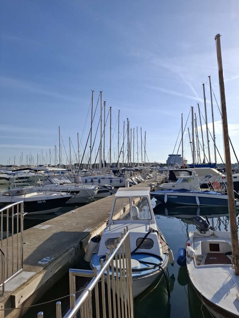 Stavbno zemljišče, širši center, Vodice, površina 453 m2