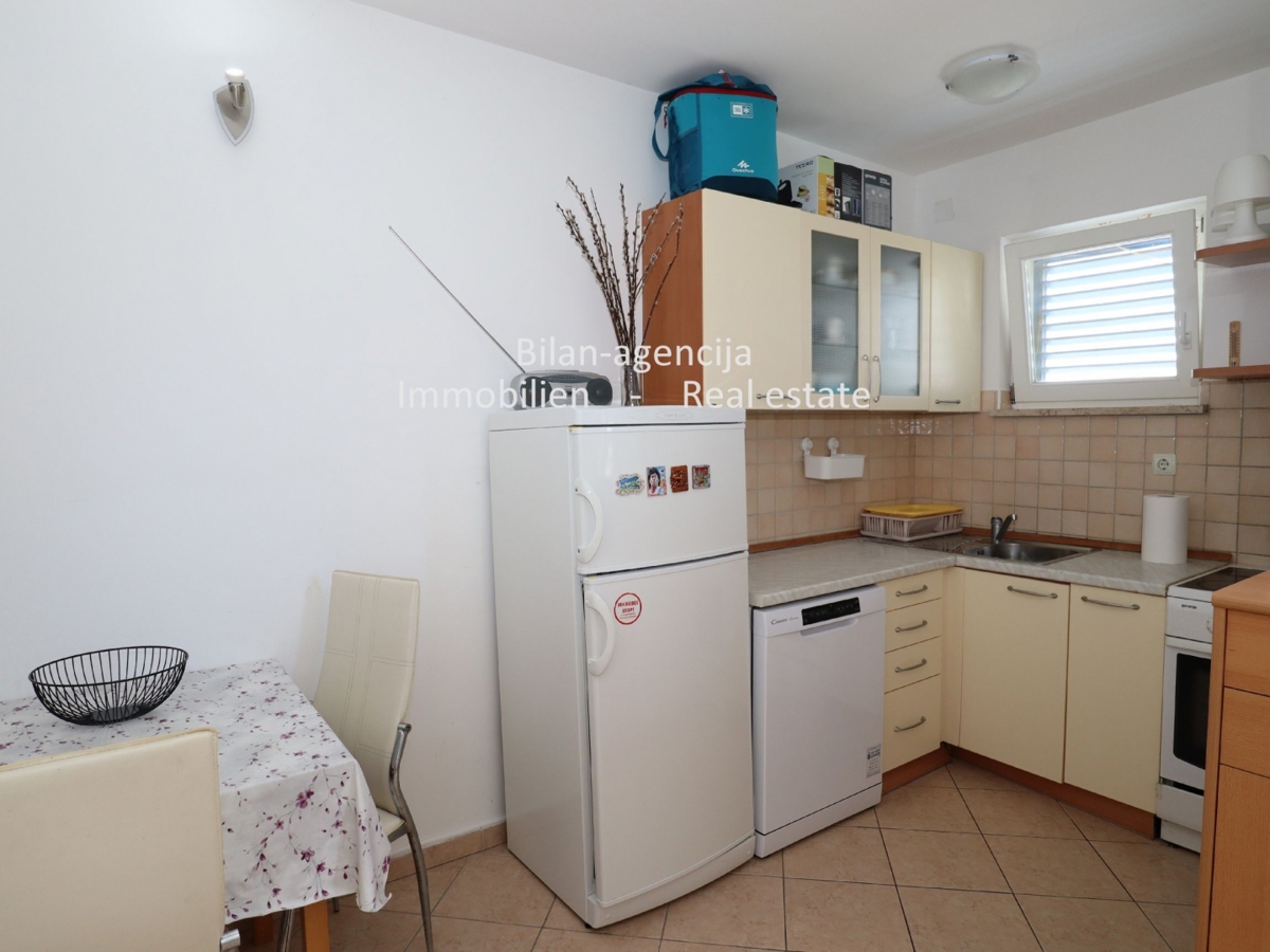 Srima, Vodice,stanovanje,38 m2,300 m od morja,150.000 €