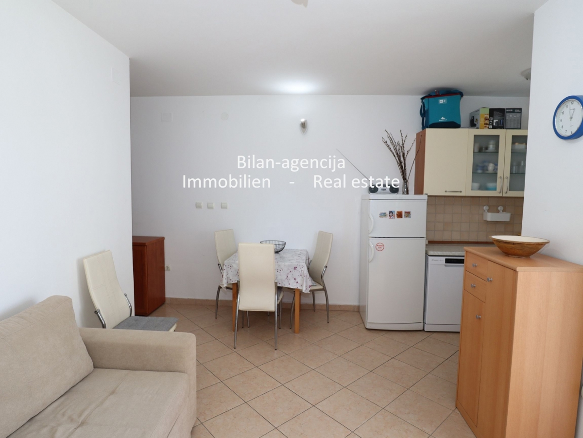 Srima, Vodice,stanovanje,38 m2,300 m od morja,150.000 €