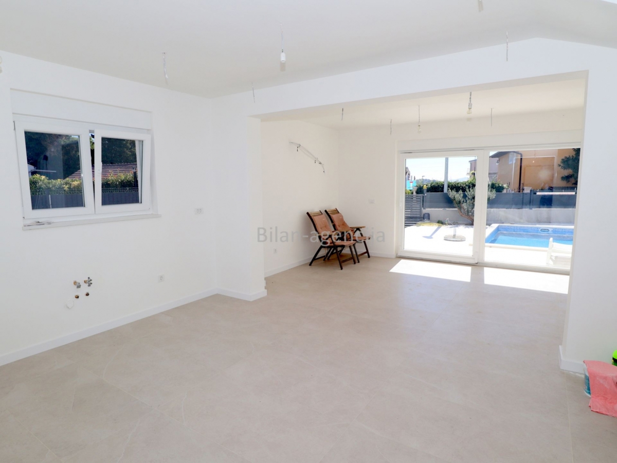 Hiša Tribunj, 195,16m2