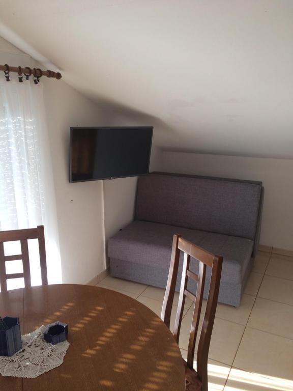 Apartmajska hiša z bazenom v bližini plaže, Čiovo