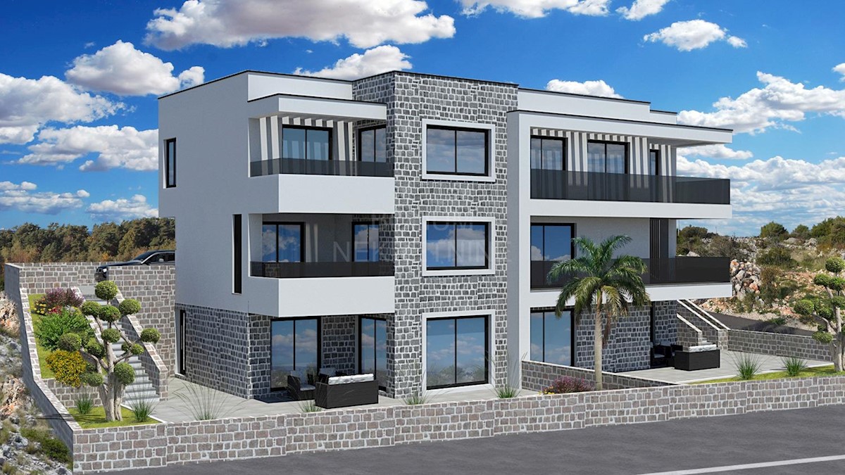 Hiša dvojček z dvema apartmajema na odlični lokaciji, Vodice