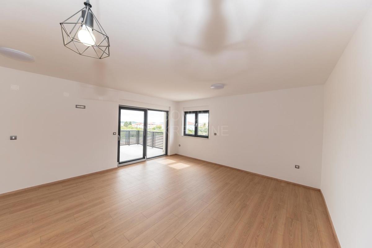  Apartma v novogradnji, prvo nadstropje, Vodice