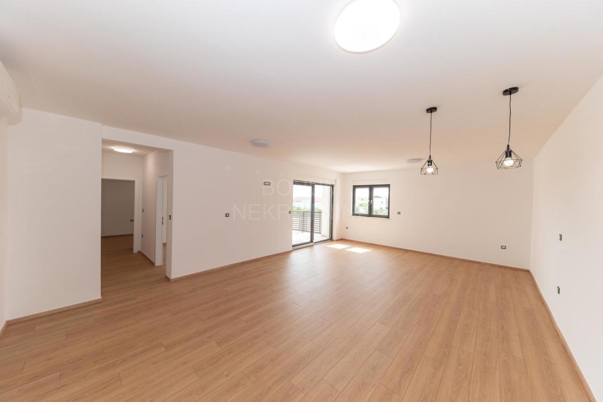  Apartma v novogradnji, prvo nadstropje, Vodice