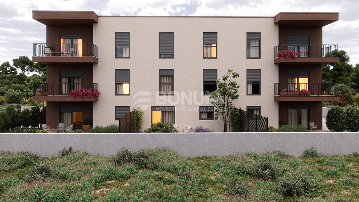  Naprodaj stanovanje, novogradnja, drugo nadstropje, Brodarica – Šibenik