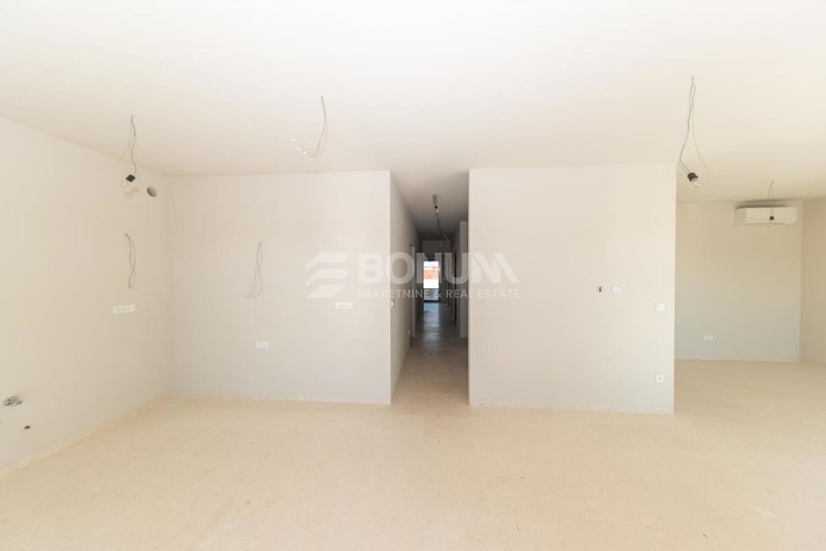 Apartma v centru z odličnim razgledom, Vodice