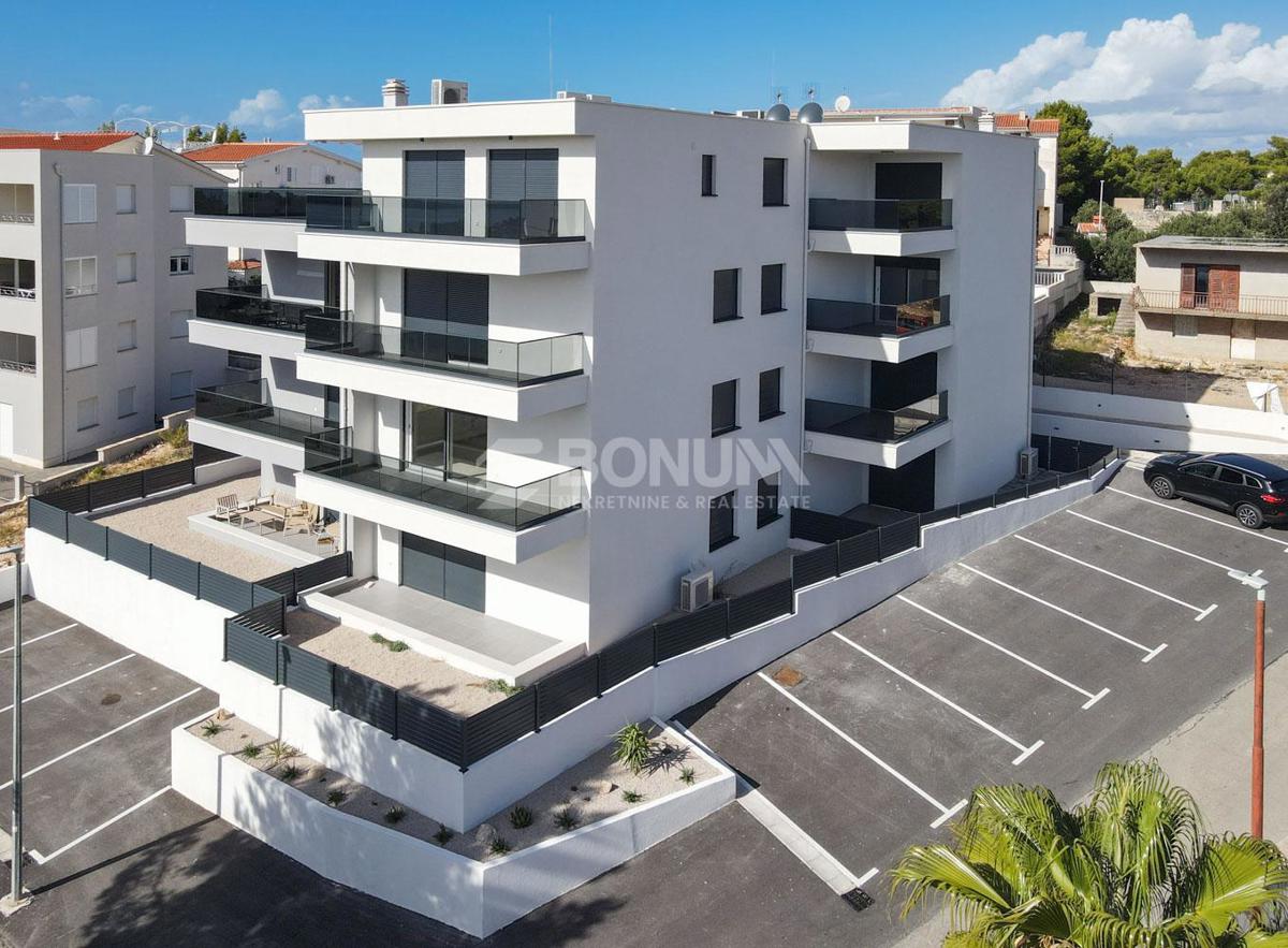  Primošten, novo moderno stanovanje za prodajo