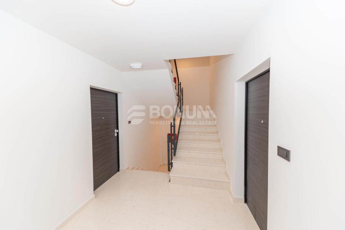  Primošten, novo moderno stanovanje za prodajo