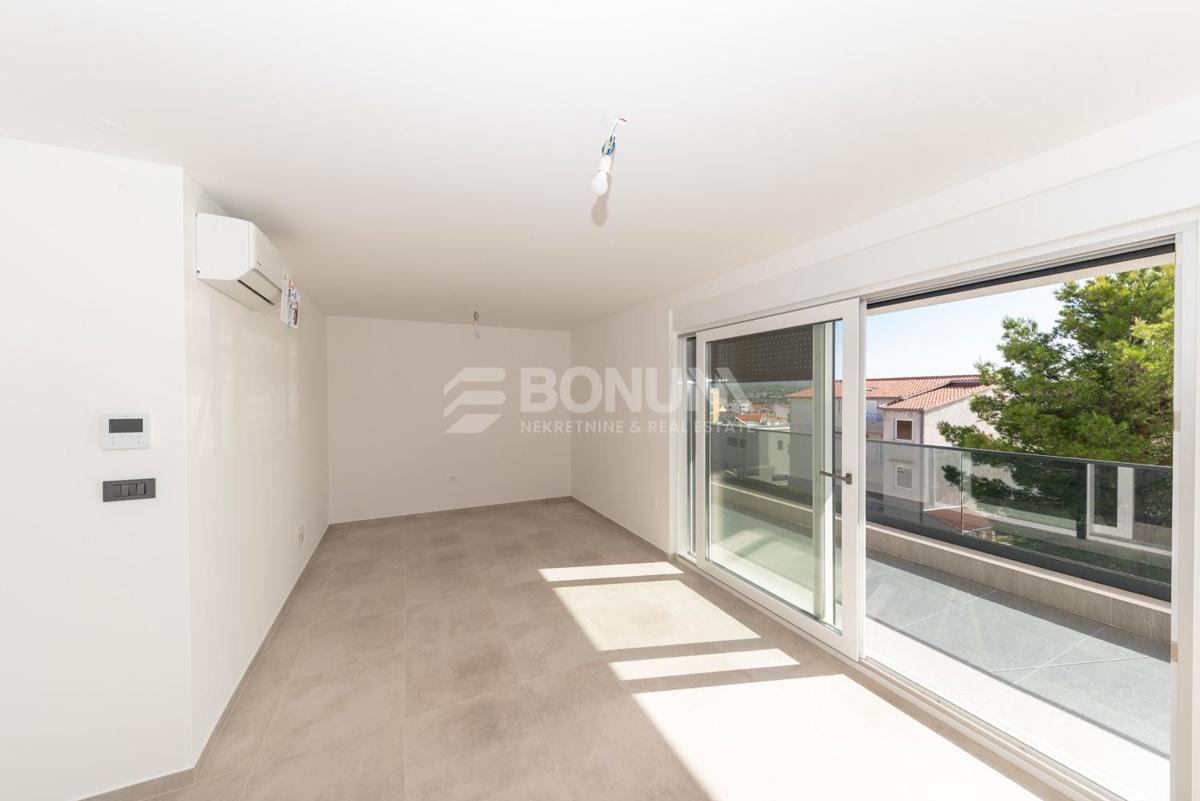  Primošten, novo moderno stanovanje za prodajo