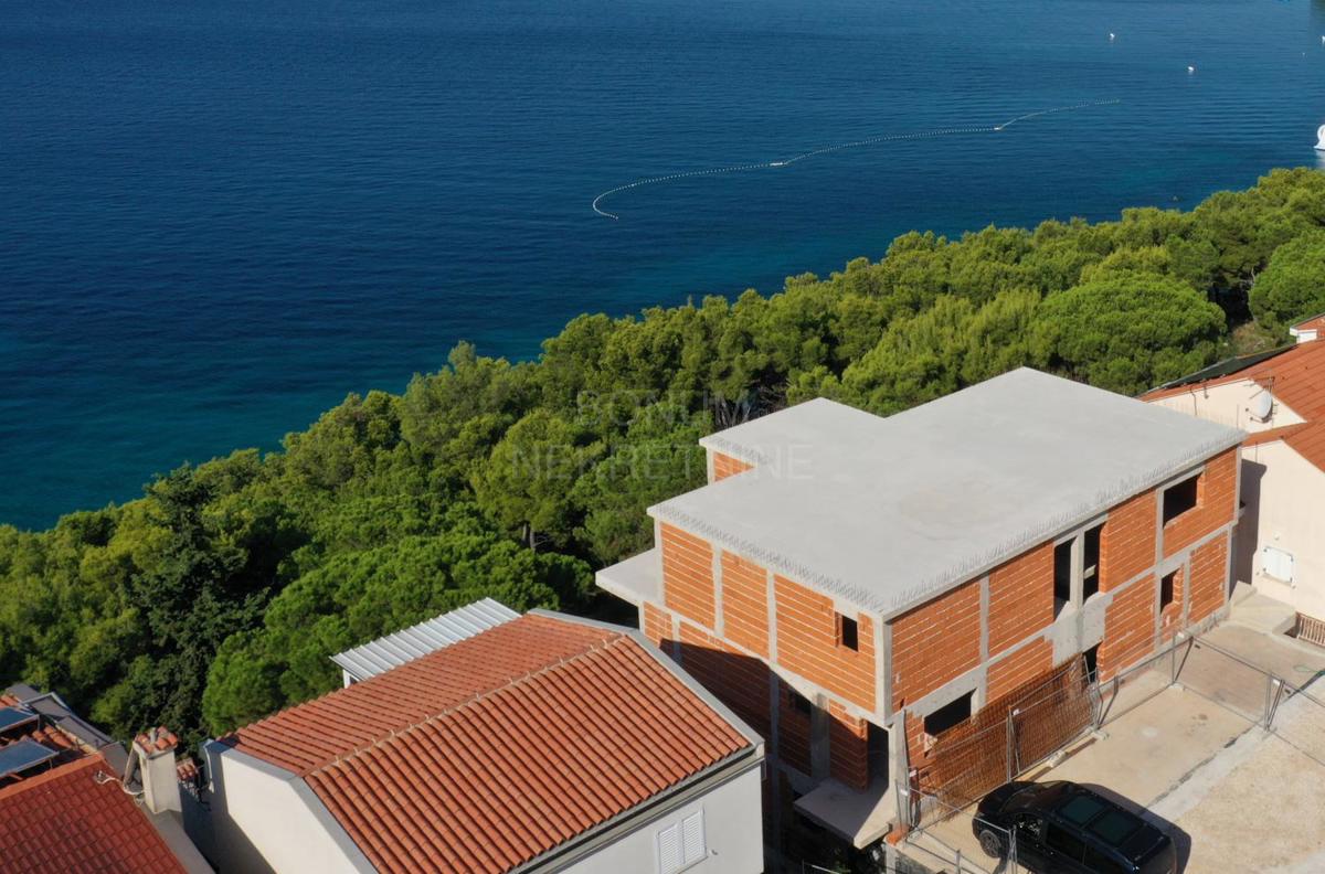 Čudovit apartma v prvi vrsti do morja, Draga-Pakoštane