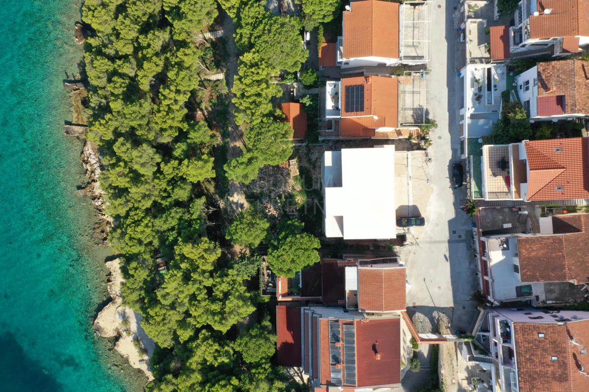 Čudovit apartma v prvi vrsti do morja, Draga-Pakoštane