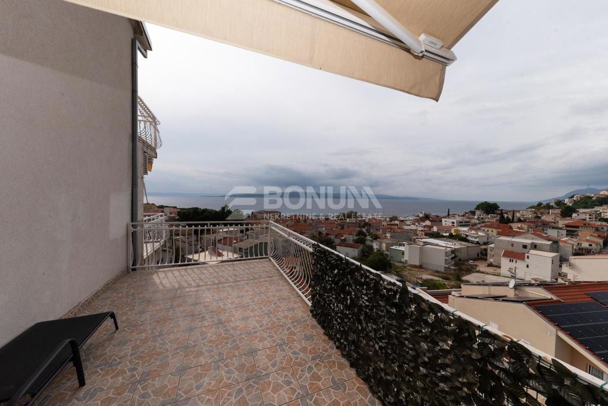 Dvosobno stanovanje naprodaj s čudovitim pogledom na morje, Baška voda