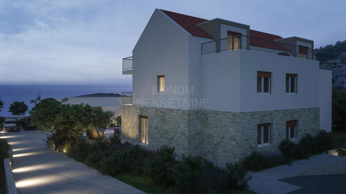  Apartma s čudovitim razgledom, prvo nadstropje, Rogoznica