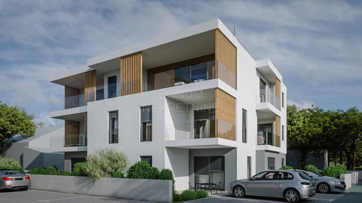  Majhno stanovanje v pritličju moderne stavbe, Vodice